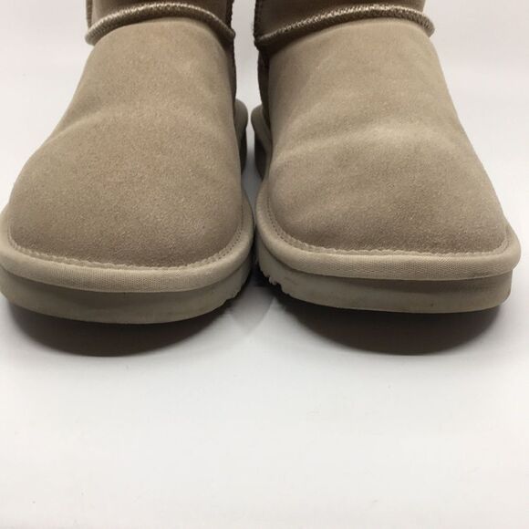 Lamo Audrey Suede and faux fur lined Boots in Dove Gray & Tan Sz 9 ribbon detail - Picture 13 of 16